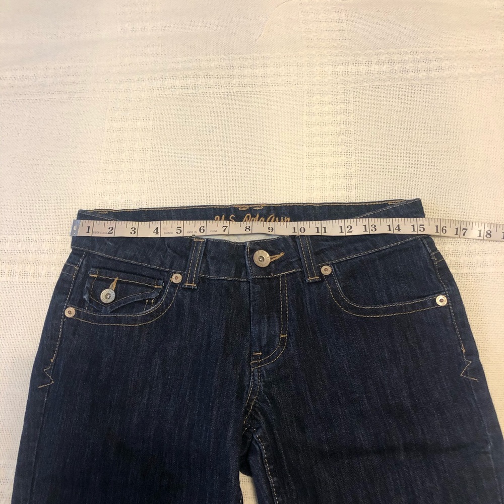 Women’s jean shorts - Picture 3 of 7